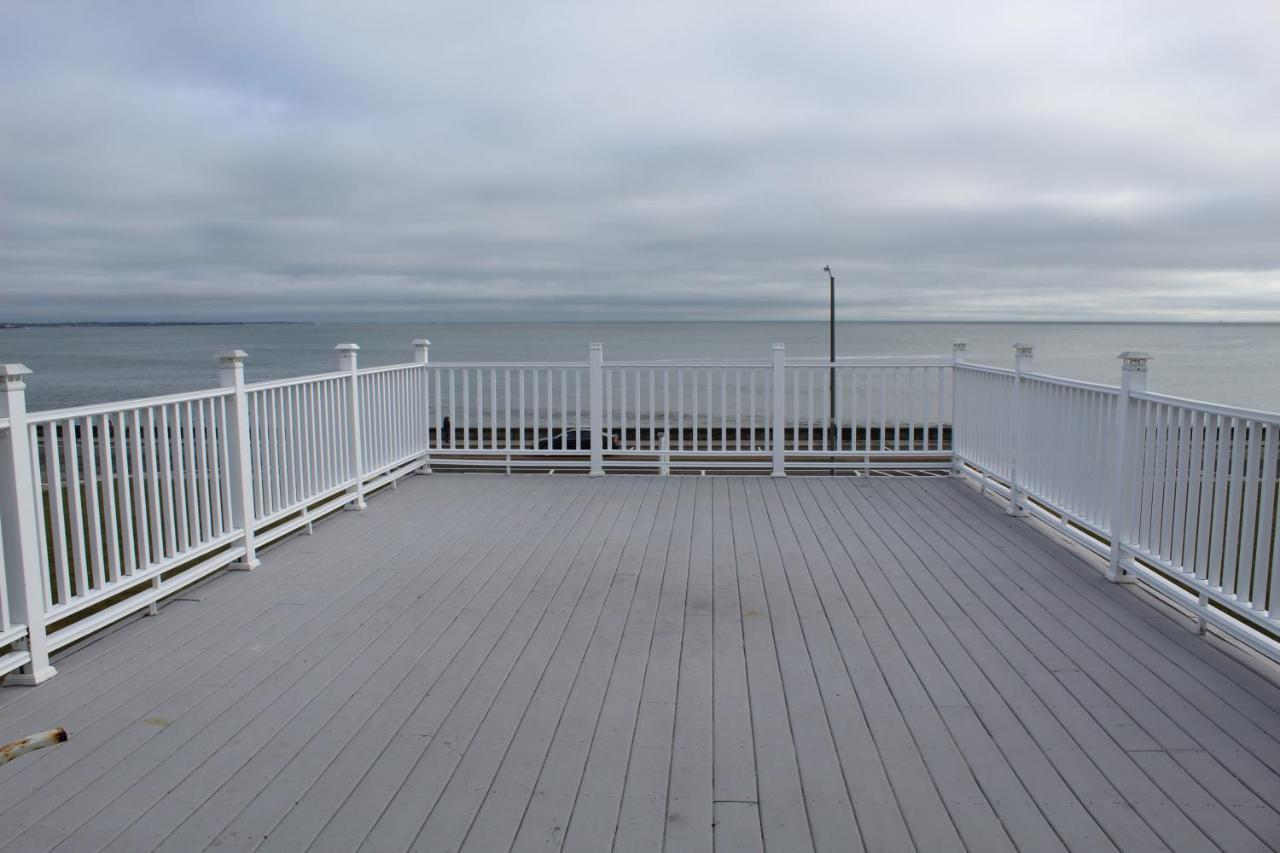 The Atlantic House Hotel นาร์รากันเซตต์ ภายนอก รูปภาพ